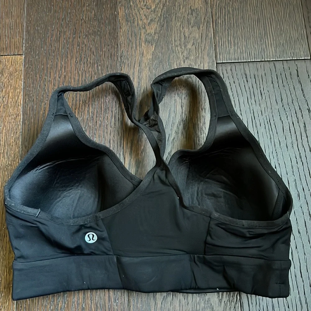 Lululemon Speed Up Bra *High Support for C/D Cup (Black) - 6